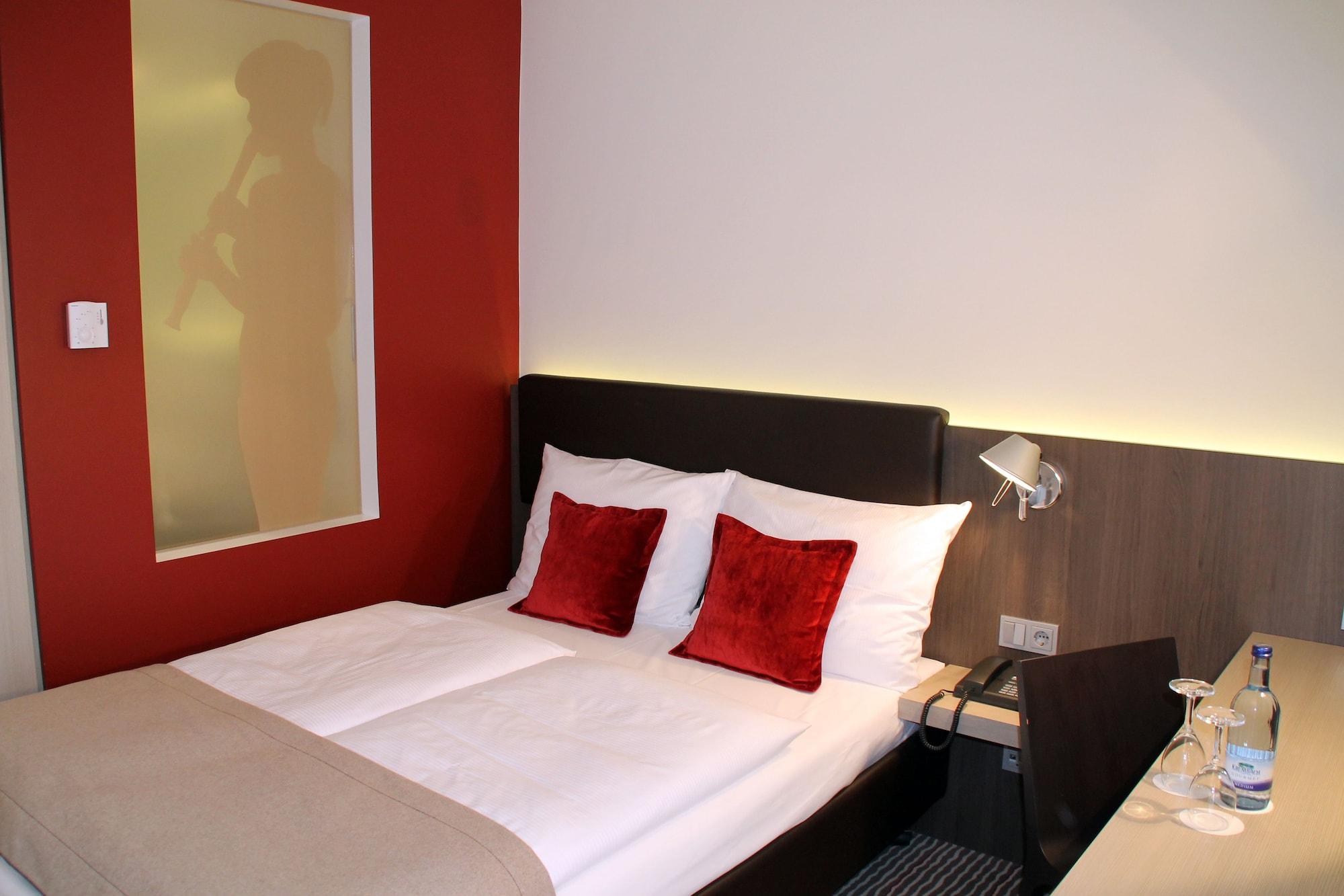 Bigbox Allgaeu Отель 4*